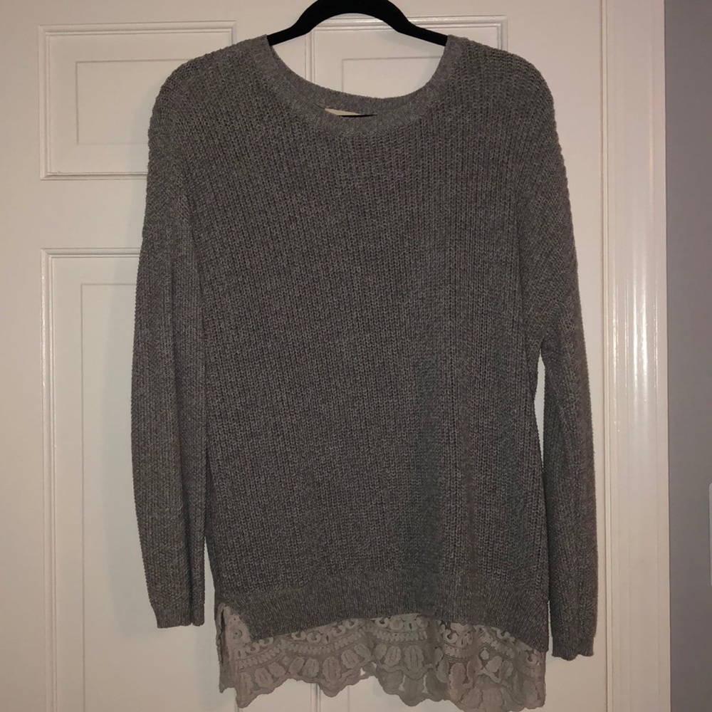 Gray sweater